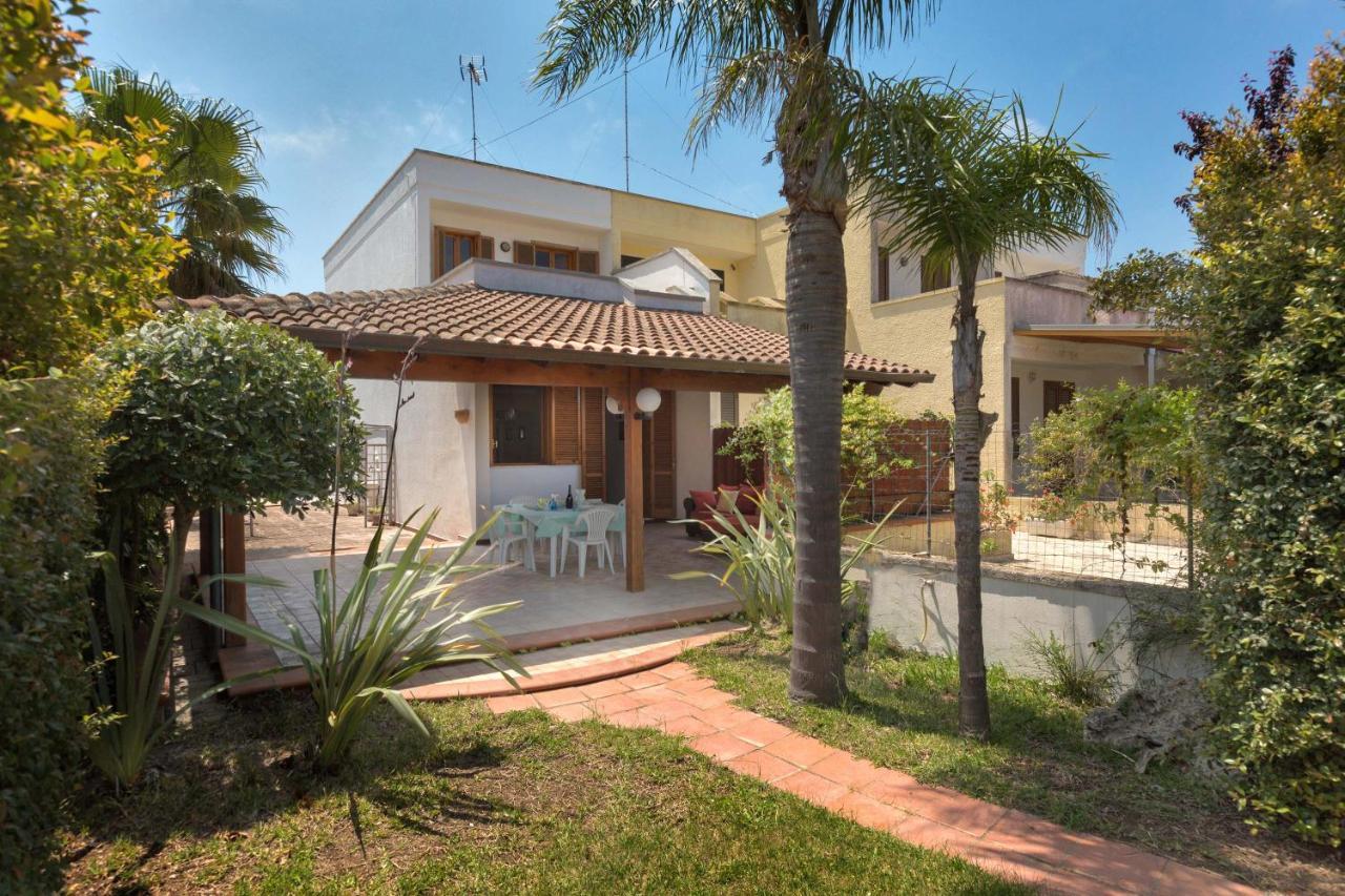 Villa Zen Garden By Barbarhouse Torre dell'Orso Luaran gambar