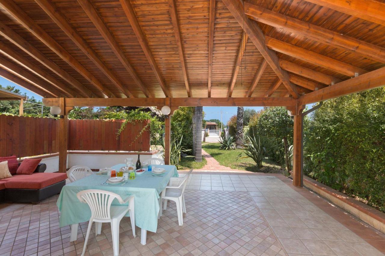 Villa Zen Garden By Barbarhouse Torre dell'Orso Luaran gambar
