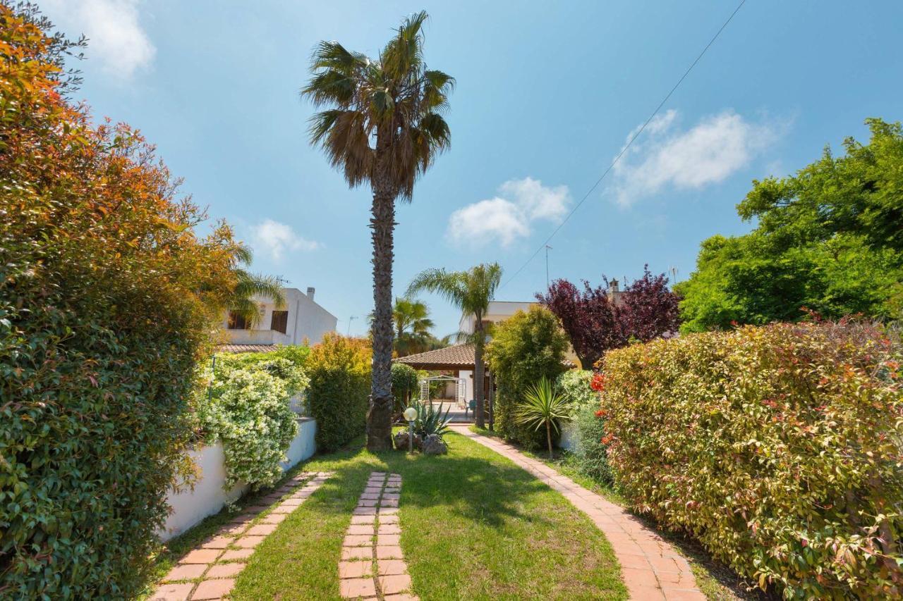 Villa Zen Garden By Barbarhouse Torre dell'Orso Luaran gambar